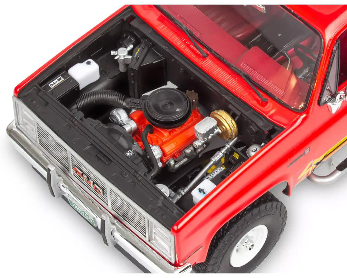 Level 4 Model Kit 1985 GMC Jimmy 4x4 "High Roller" 1/25 Scale Model
