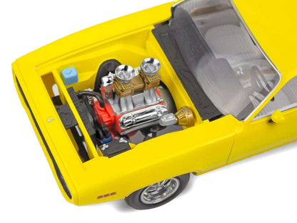Level 4 Model Kit 1971 Plymouth GTX Street Machine 2-in-1 Kit 1/24 Scale Model
