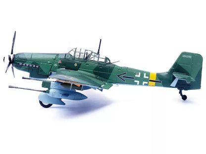 Junkers Ju 87G2 Stuka Bomber Aircraft "10.(Pz)/SG 2 Immelmann Oberst Hans-Ulrich Rudel Slovakia" (1944) German Luftwaffe "Wing" Series 1/72 Diecast Model