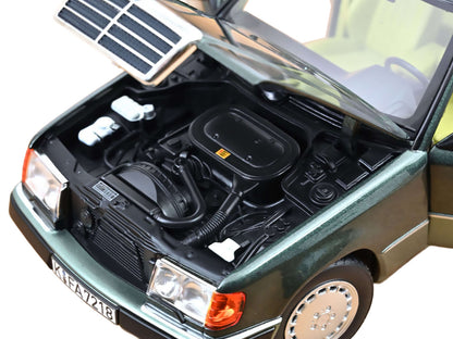 1990 Mercedes-Benz 230 E Night Green Metallic with Green Interior 1/18 Diecast Model Car
