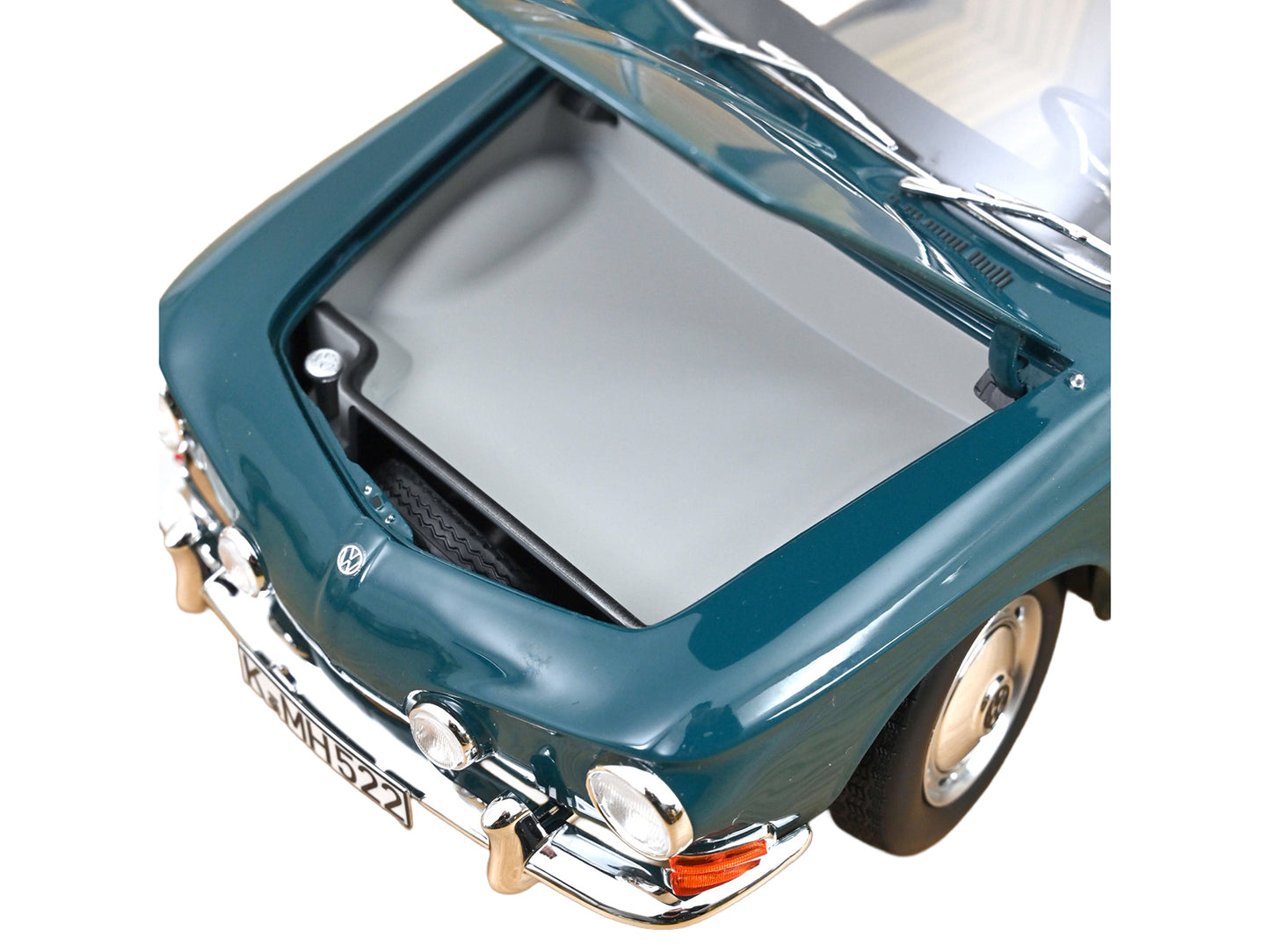 1963 Volkswagen Karmann Ghia 1500 Smaragd Green 1/18 Diecast Model Car