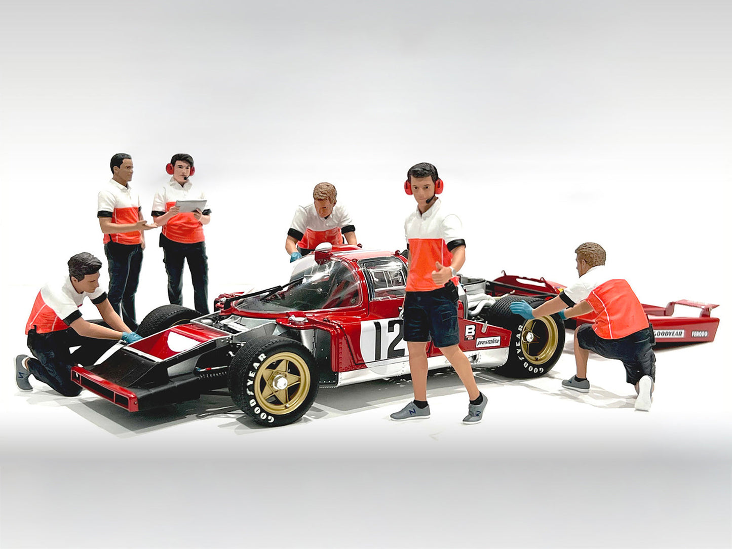 "Race Crew" 6 piece Figure Set for 1/18 scale models