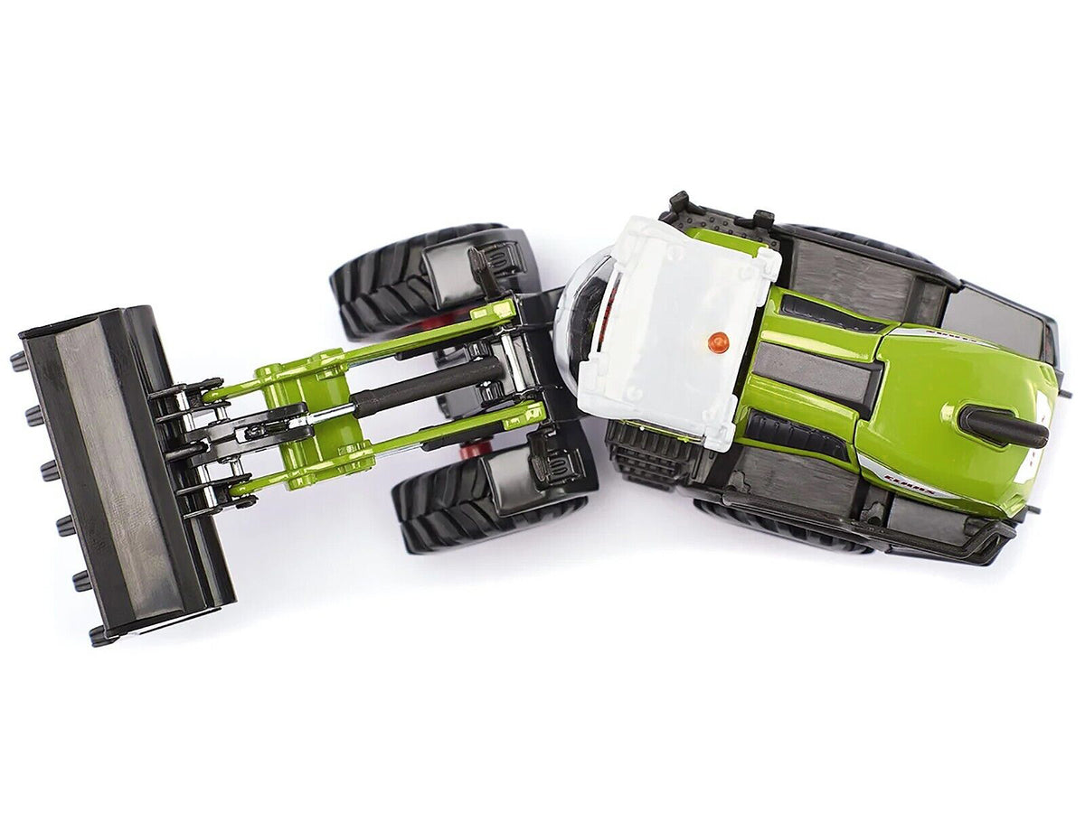 Claas Torion 1914 Wheel Loader Green and White 1/50 Diecast Model