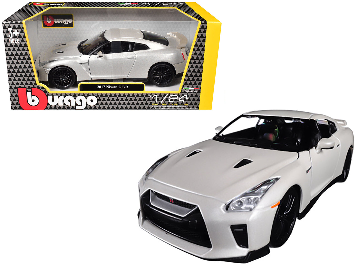2017 Nissan GT-R R35 White 1/24 Diecast Model Car