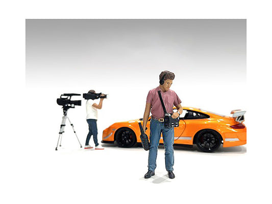 "On-Air" Figure 4 for 1/24 Scale Models