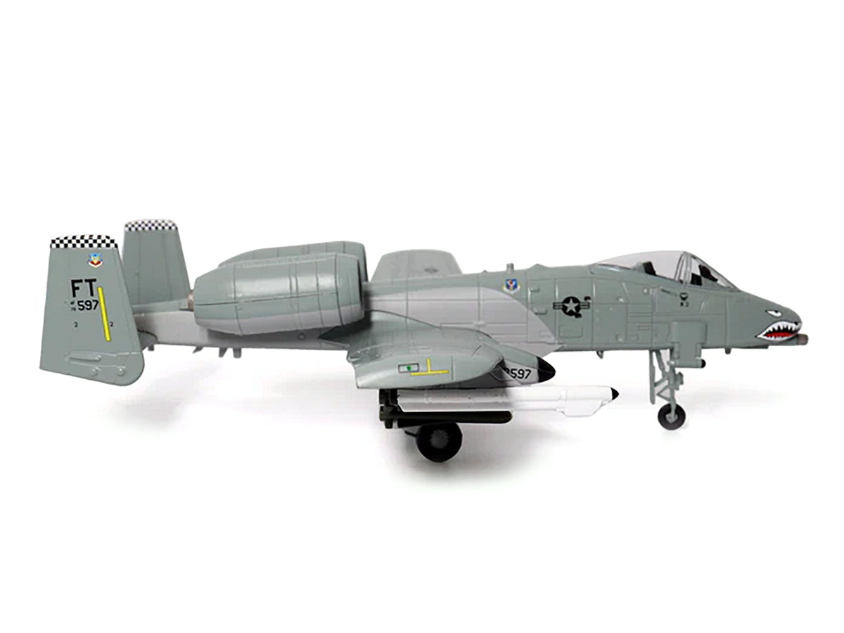 Fairchild Republic A-10 Thunderbolt II "Warthog" Attack Aircraft "75th Fighter Squadron 23rd Fighter Group Bagram AFB Afghanistan" (2011) United States Air Force 1/72 Diecast Model