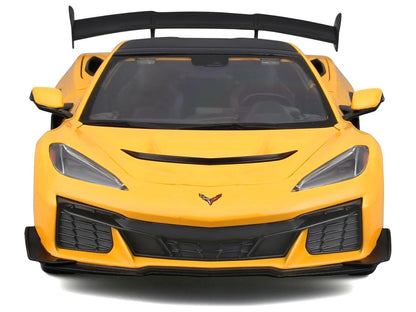 Chevrolet Corvette ZR1 Coupe Yellow with Carbon Top "Special Edition" Series 1/18 Diecast Model Car