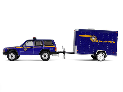 2001 Jeep Cherokee "New York State Police" Blue with Yellow Stripes and Small Cargo Trailer "Hot Pursuit Hitch & Tow" Series 1 1/64 Diecast Model Cars