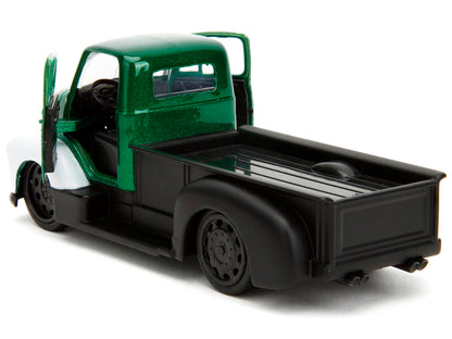 1952 Chevrolet COE Pickup Truck Green Metallic and Black and Green Lantern Diecast Figure "DC Comics" "Hollywood Rides" Series 1/32 Diecast Model Car