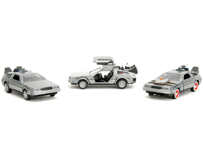 "Back to the Future" Delorean Set of 3 pieces "Hollywood Rides" Series 1/32 Diecast Model Car