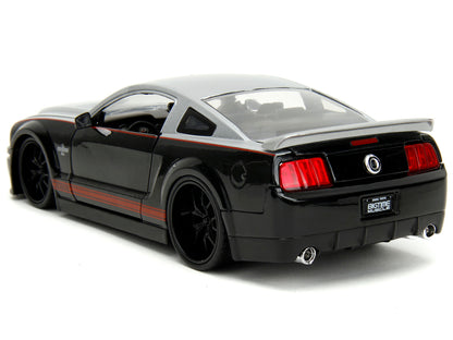 2008 Ford Shelby Mustang GT-500KR Silver and Black with Red Stripes "Bigtime Muscle" Series 1/24 Diecast Model Car