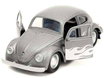 1959 Volkswagen Beetle Gray Metallic with Silver Flames and Boxing Gloves Accessory "Punch Buggy" Series 1/32 Diecast Model Car