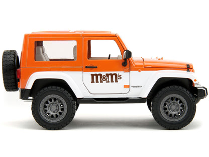 2007 Jeep Wrangler Orange Metallic and White and Orange M&M Diecast Figure "M&M's" "Hollywood Rides" Series 1/24 Diecast Model Car