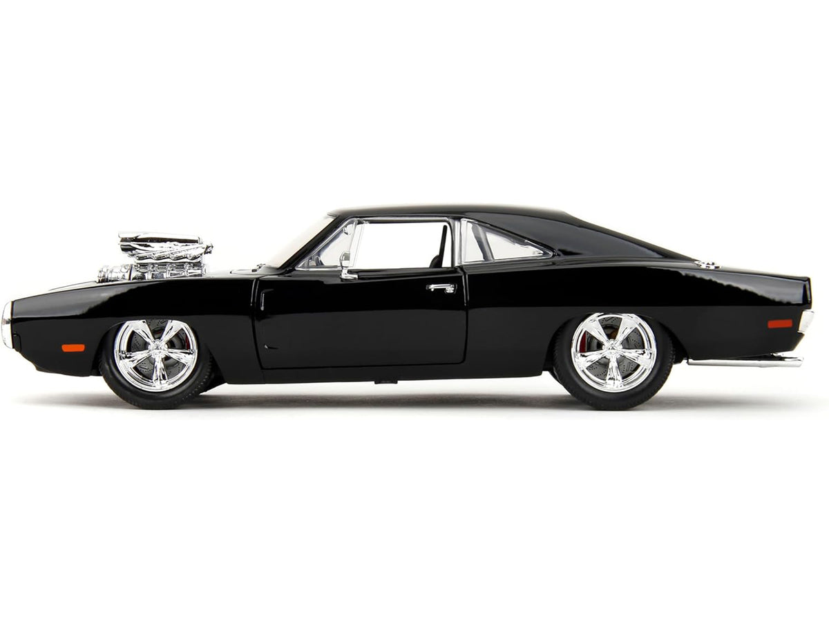 Dodge Charger R/T Black with Dom Diecast Figure "Fast & Furious" (2009) Movie "Hollywood Rides" Series 1/24 Diecast Model Car