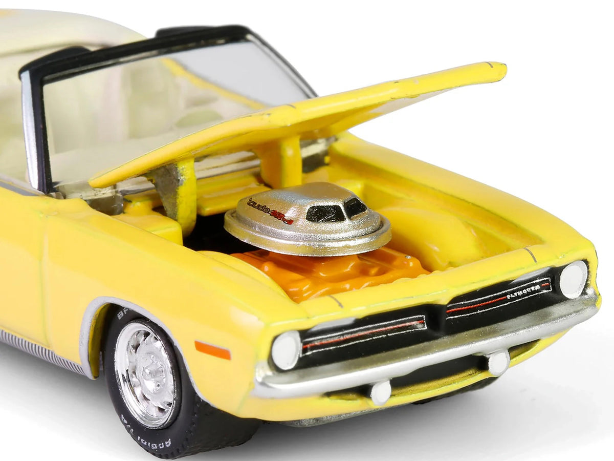 1970 Plymouth 'Cuda Convertible Yellow "Barrett-Jackson" Series 15 1/64 Diecast Model Car