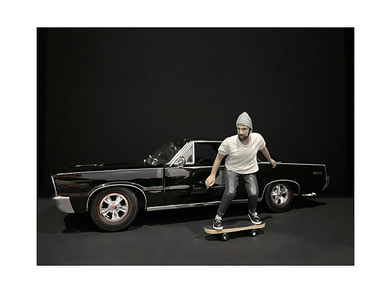 Skateboarder Figurine II for 1/24 Scale Models