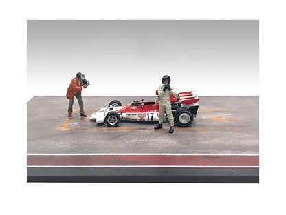 "Race Day" Two Diecast Figures Set 2 for 1/43 Scale Models