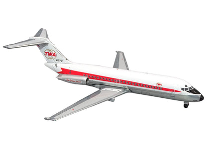 McDonnell Douglas DC-9-15 Commercial Aircraft "Trans World Airlines" (N1070T) White with Red Stripes 1/400 Diecast Model