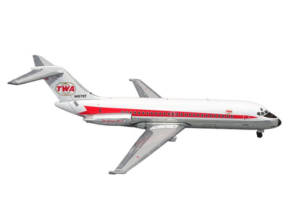 McDonnell Douglas DC-9-15 Commercial Aircraft "Trans World Airlines" (N1067T) White with Red Stripes 1/400 Diecast Model