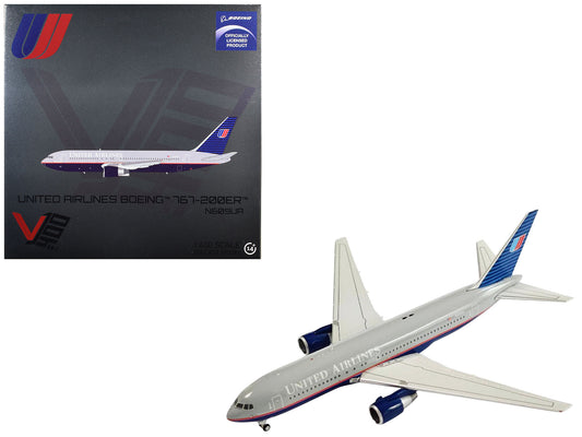 Boeing 767-200ER Commercial Aircraft "United Airlines" (N609UA) Gray with Blue Tail 1/400 Diecast Model