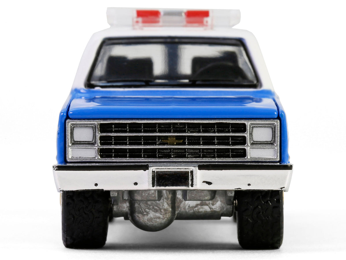 1990 Chevrolet Suburban K2500 Scottsdale "NYPD (New York City Police Department)" Blue with White Top "Hot Pursuit" Series 46 1/64 Diecast Model Car