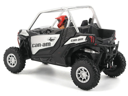 Can-Am Maverick Sport XXC 1000R Silver Metallic and Black with Driver Figure 1/32 Diecast Model