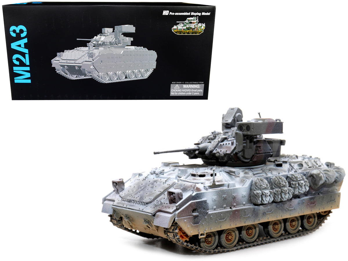 United States M2A3 Bradley IFV (Infantry Fighting Vehicle) Camouflage (Snowy Version) "NEO Dragon Armor" Series 1/72 Plastic Model