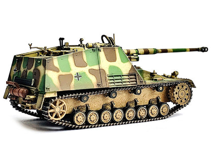 German Sd.Kfz.164 Hornisse "Nashorn" Armored Vehicle "German Army" "NEO Dragon Armor" Series 1/72 Plastic Model