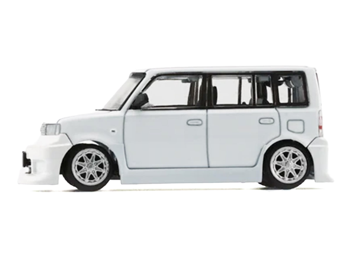 Toyota bB 2000 Van White with Extra Accessories 1/64 Diecast Model Car