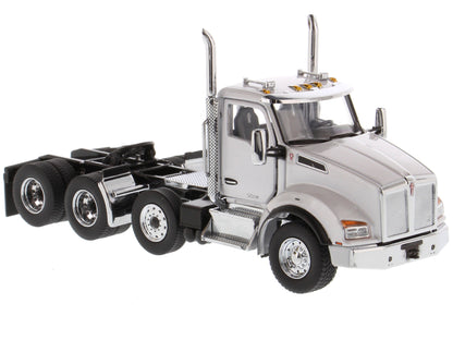 Kenworth T880 SBFA Day Cab Pusher-Axle Tandem Truck Tractor White Metallic 1/50 Diecast Model