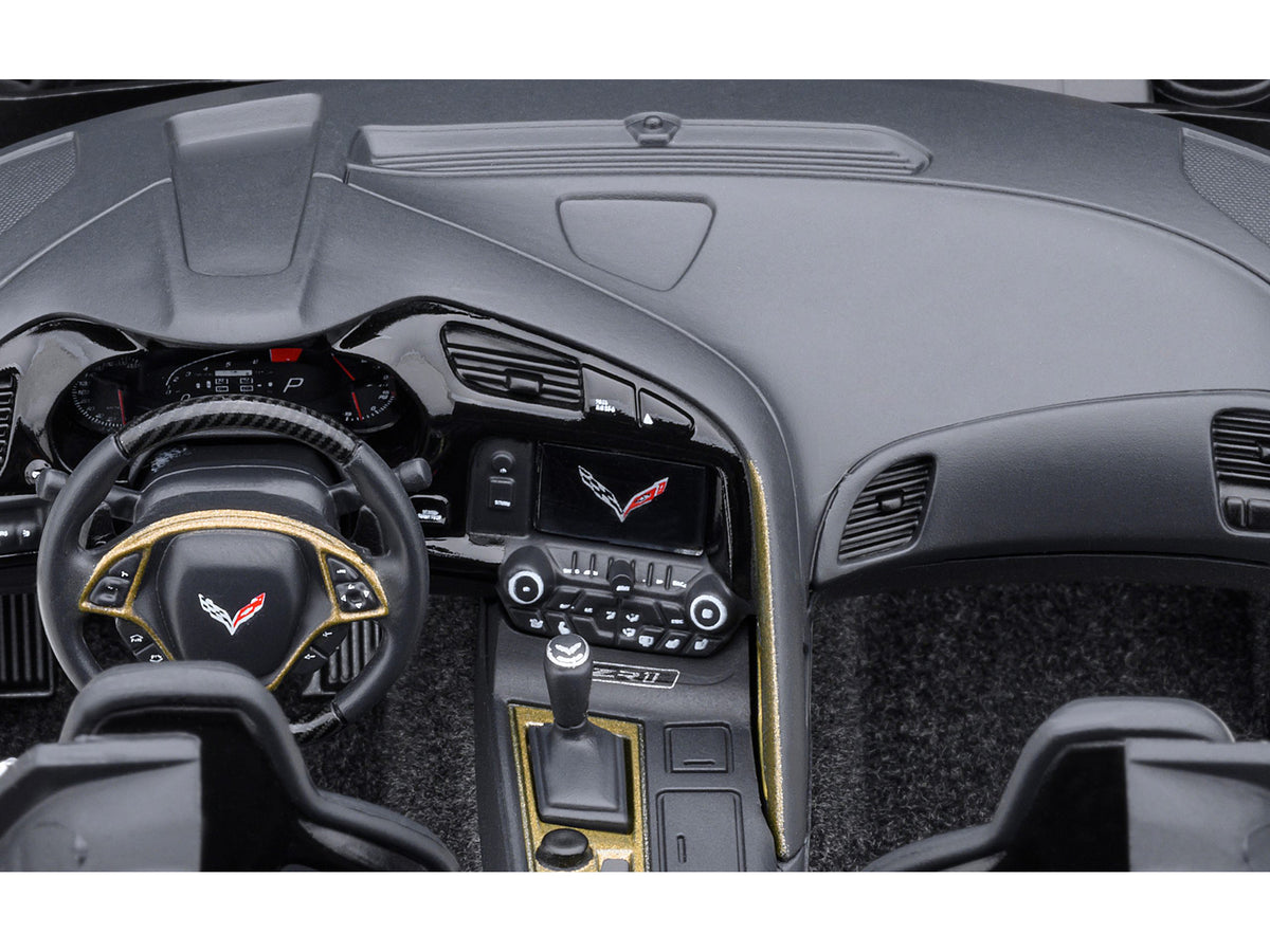 2019 Chevrolet Corvette C7 ZR1 Sebring Orange Tintcoat with Carbon Top 1/18 Model Car