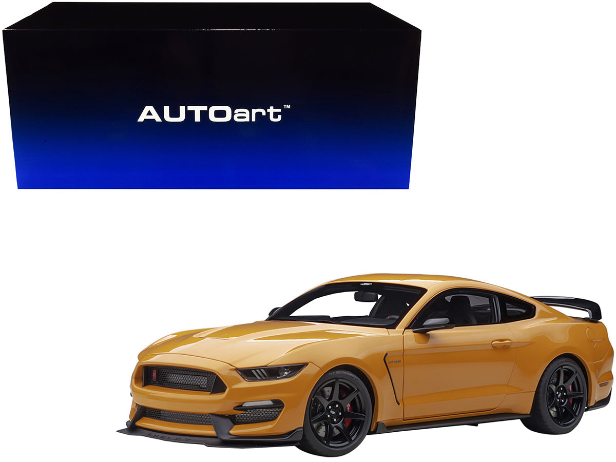 Ford Mustang Shelby GT-350R Orange Fury Metallic 1/18 Model Car