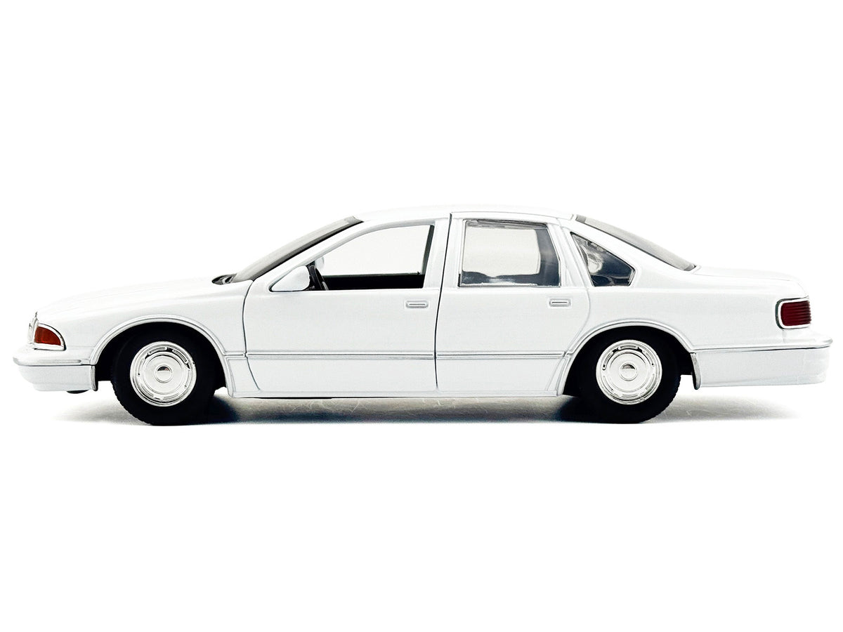 1993 Chevrolet Caprice Police Car Unmarked White "Custom Builder's Kit" Series 1/24 Diecast Model Car
