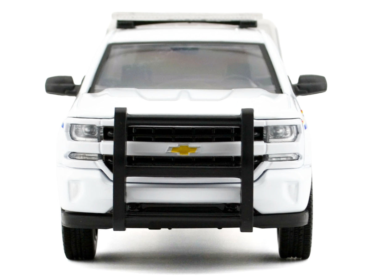 2017 Chevrolet Silverado 1500 LT Z71 Crew Cab Pickup Truck with Camper Box "Royal Canadian Mounted Police" White "Law Enforcement and Public Service" Series 1/24-1/27 Diecast Model Car