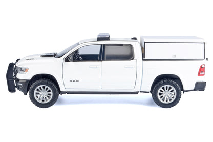 2019 RAM 1500 Laramie Crew Cab Pickup Truck with Truck Bed Camper White "Custom Builder's Kit" Series 1/24-1/27 Diecast Model Car