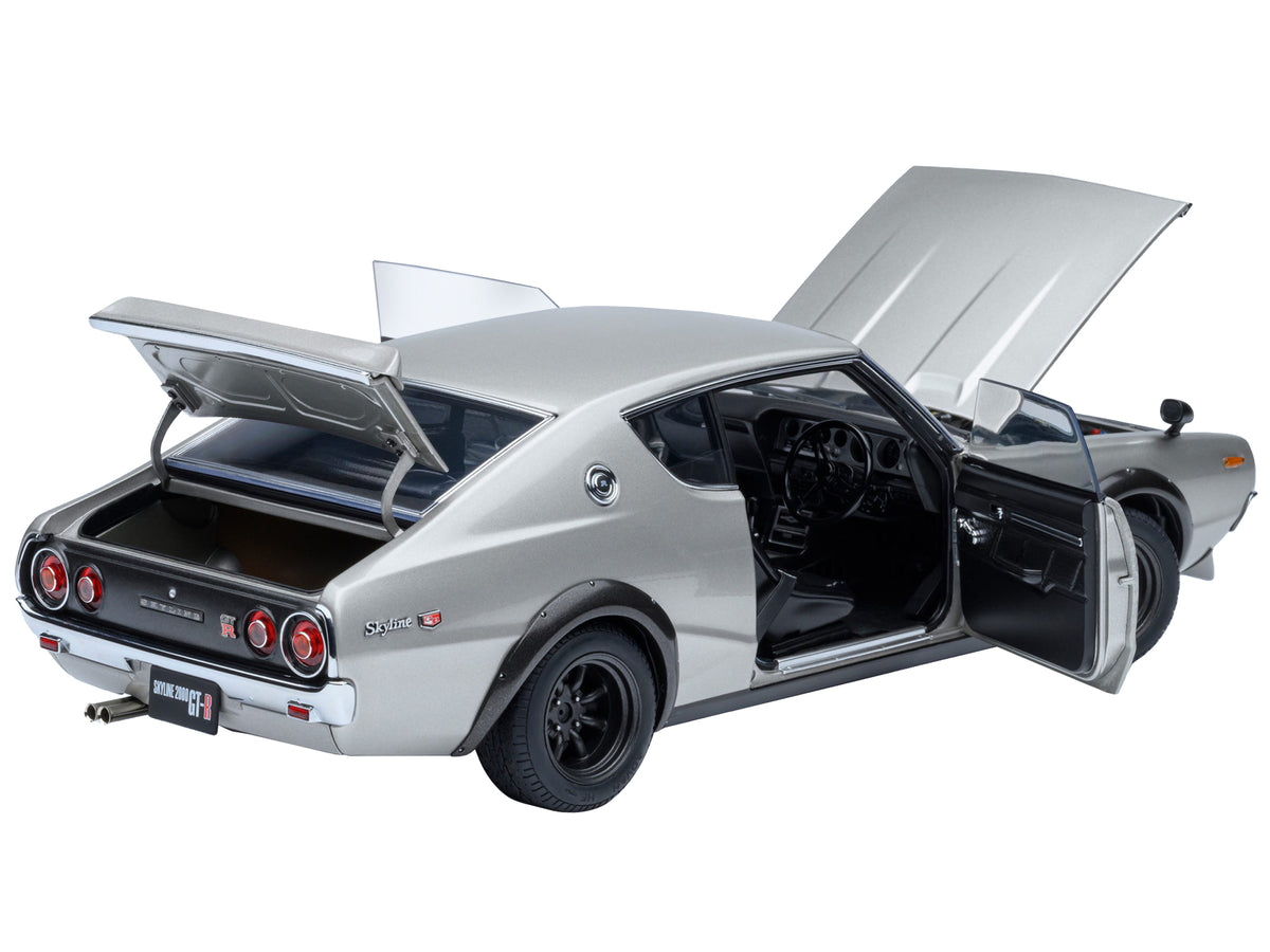 Nissan Skyline 2000GT-R (KPGC110) Tuned Version RHD (Right Hand Drive) Silver Metallic 1/18 Model Car