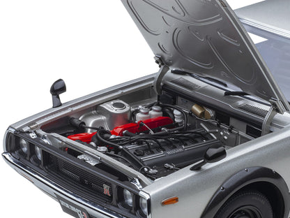 Nissan Skyline 2000GT-R (KPGC110) RHD (Right Hand Drive) Silver Metallic 1/18 Model Car