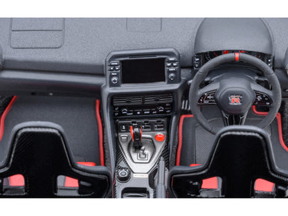 2022 Nissan GT-R (R35) Nismo Special Edition RHD (Right Hand Drive) Vibrant Red with Carbon Hood and Top 1/18 Model Car