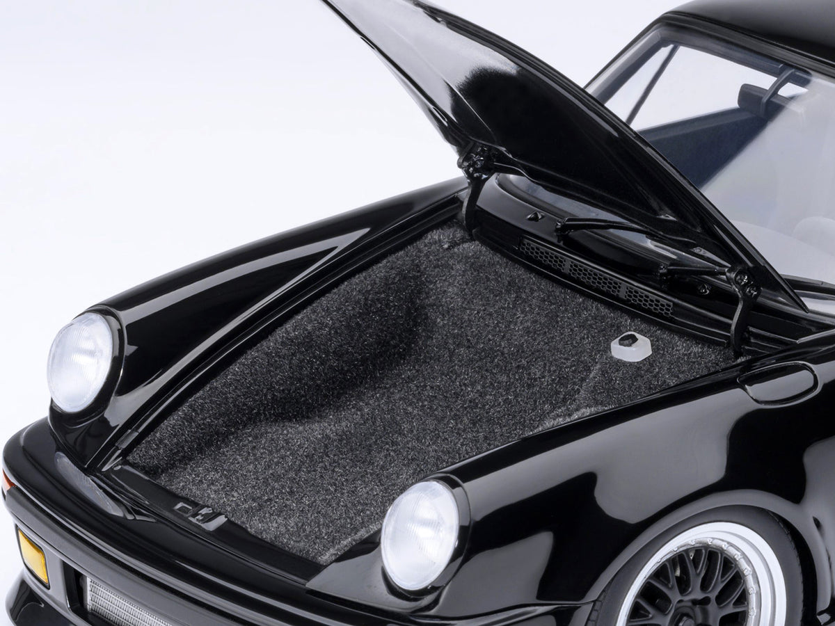 Porsche 911 (930) Turbo "Blackbird" Black "Wangan Midnight - Comic #1 Version" Manga 1/18 Model Car