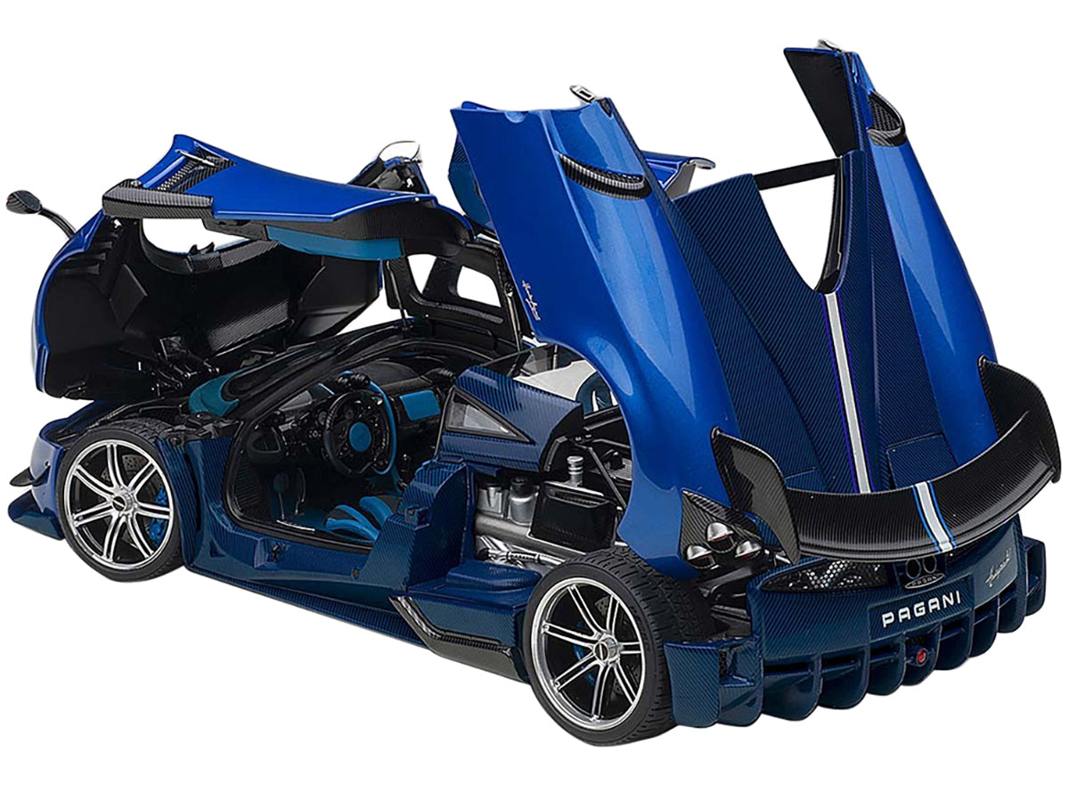 Pagani Huayra BC Blu Francia / Candy Blue Metallic with Carbon Accents 1/18 Model Car