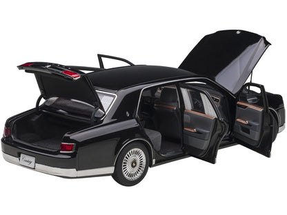 Toyota Century with Curtains RHD (Right Hand Drive) Black Special Edition 1/18 Model Car