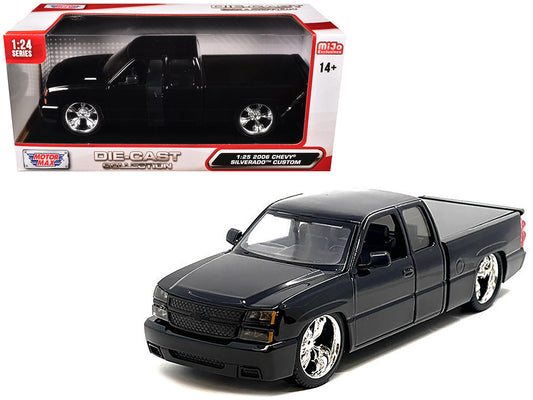 2006 Chevrolet Silverado Custom Pickup Truck Black "Die-Cast Collection" Series 1/25 Diecast Model Car