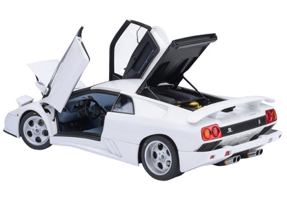 Lamborghini Diablo SE30 Jota Impact White 1/18 Model Car