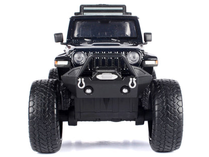 2021 Jeep Gladiator Rubicon Off-Road Pickup Truck Black with Matt Black Top "Off Road" Series 1/24-1/27 Diecast Model Car