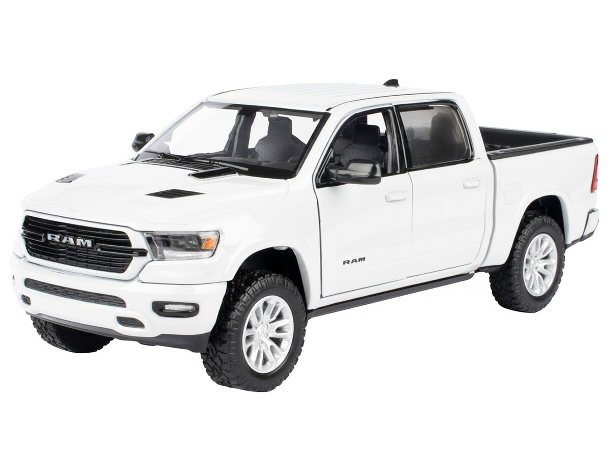 2019 RAM 1500 Laramie Crew Cab Pickup Truck White "Timeless Legends" Series 1/24 Diecast Model Car