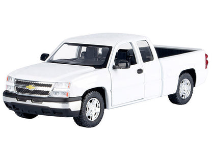 2006 Chevrolet Silverado 1500 Pickup Truck White "Timeless Legends" Series 1/25 Diecast Model Car