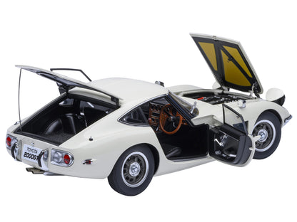 1967 Toyota 2000GT RHD (Right Hand Drive) White 1/18 Model Car