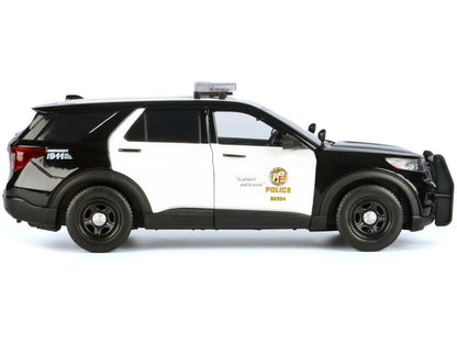2022 Ford Police Interceptor Utility Black and White "Los Angeles Police Department (LAPD)" with Flashing Light Bar and Front and Rear Lights and Sounds 1/24 Diecast Model Car