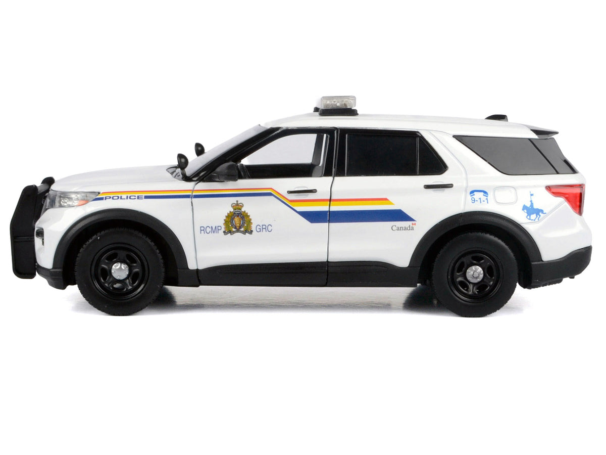 2022 Ford Police Interceptor Utility White "Royal Canadian Mounted Police (RCMP)" with Flashing Light Bar and Front and Rear Lights and Sounds 1/24 Diecast Model Car