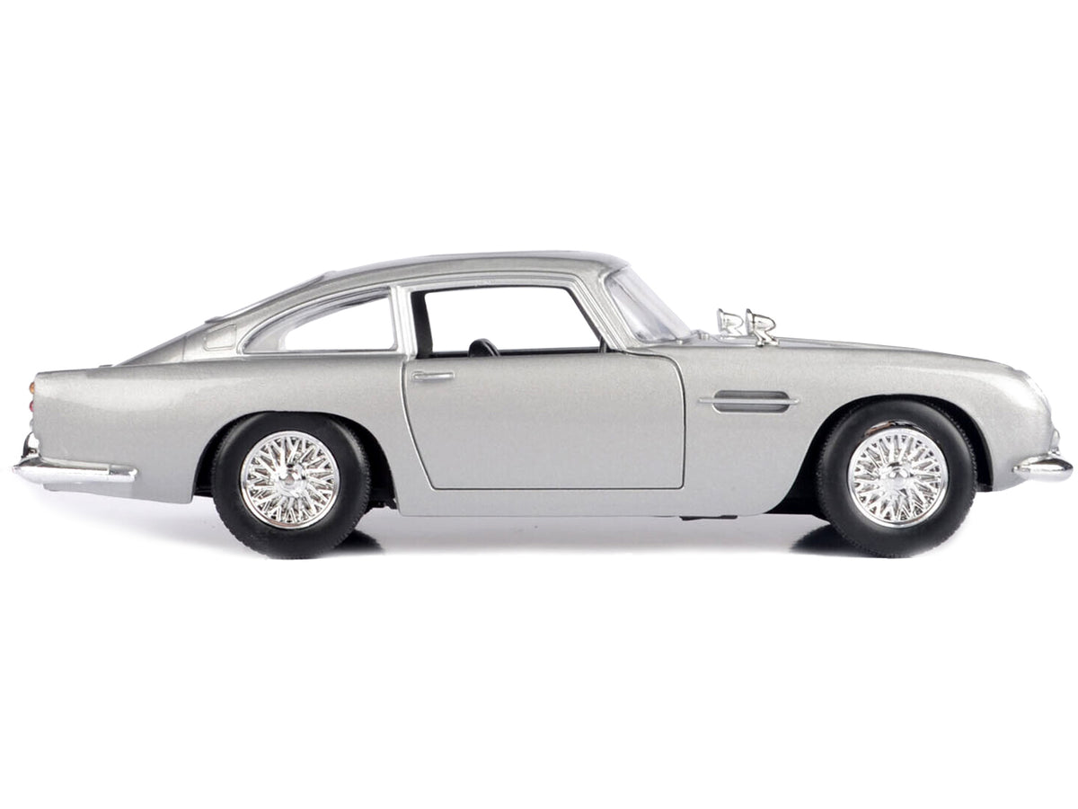 Aston Martin DB5 RHD (Right Hand Drive) Silver Metallic James Bond 007 "Goldfinger" (1964) Movie "James Bond Collection" Series 1/24 Diecast Model Car